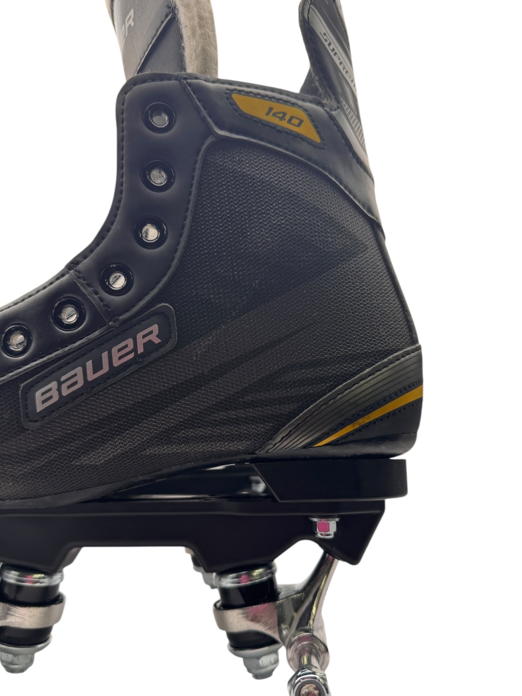 Renewed Bauer Supreme 140 Quads Rollerskates