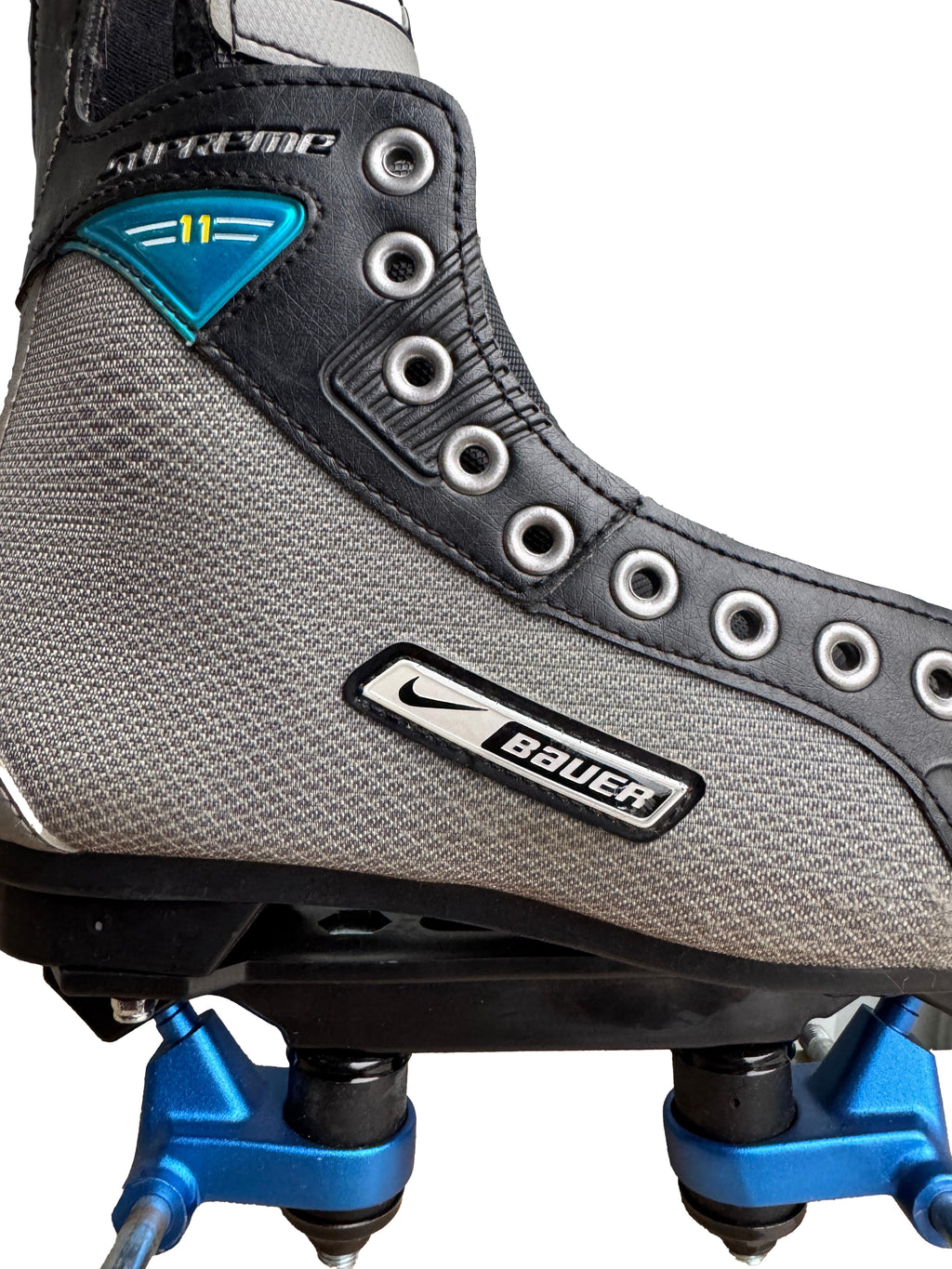 UK5 Nike Bauer Supreme 11 Quads Roller Skates