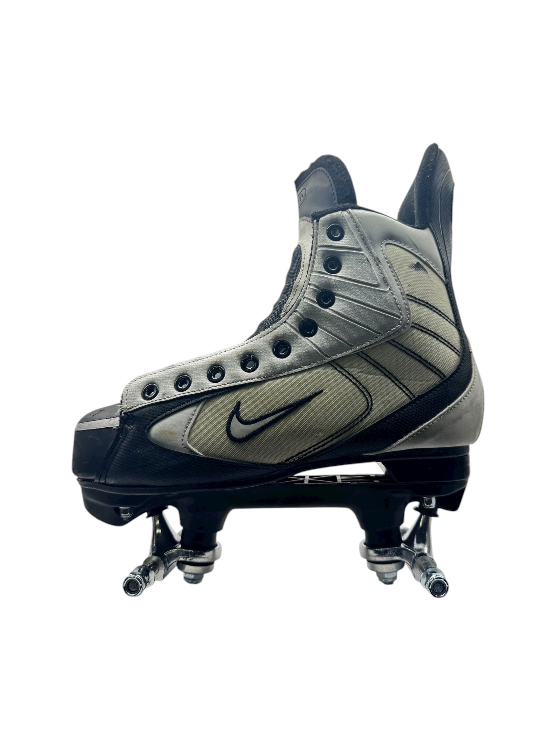 Renewed UK7 Flexlite 5 Rollerskates Quads