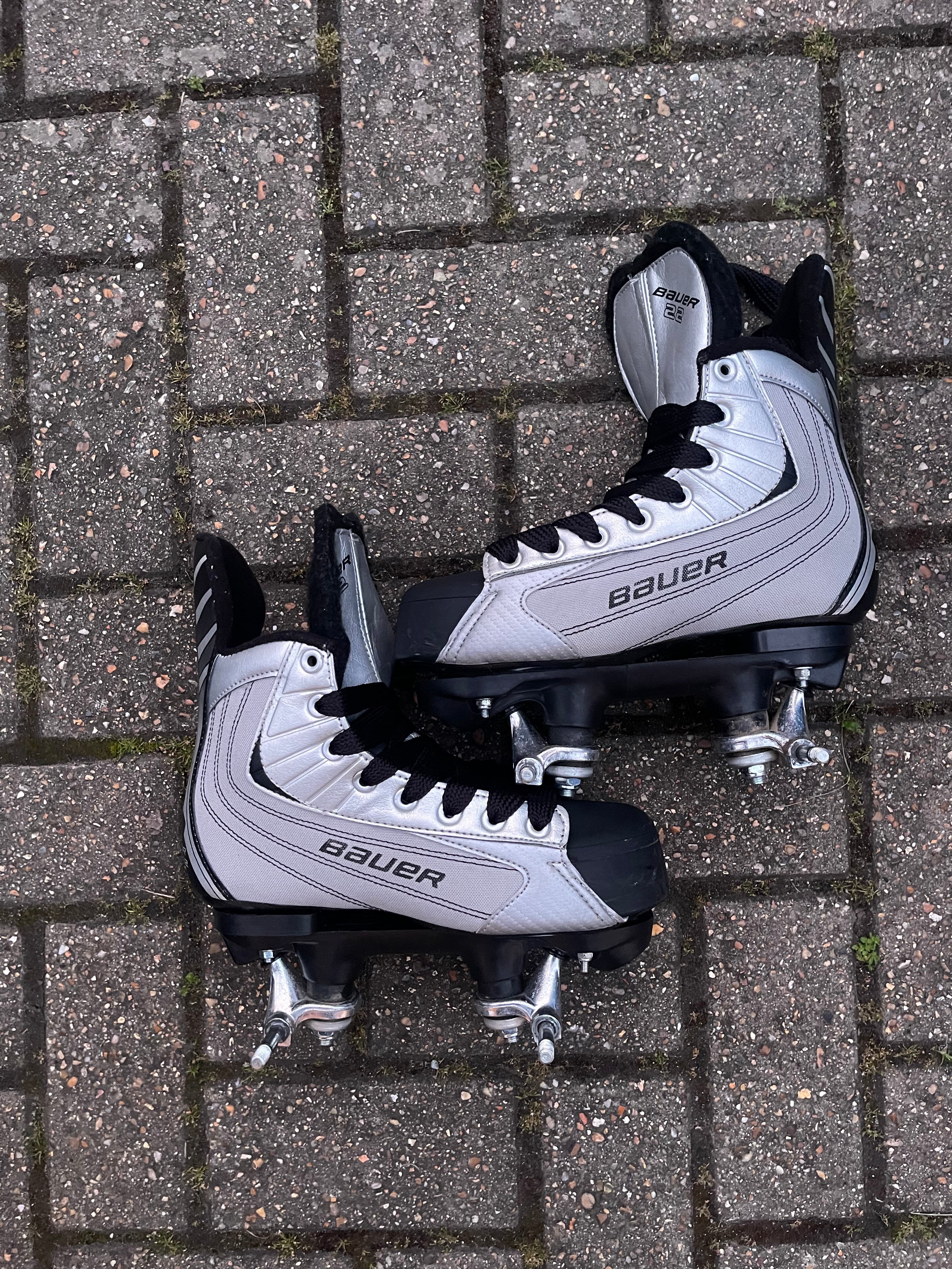 UK10 Bauer 22 Ignites custom Quads