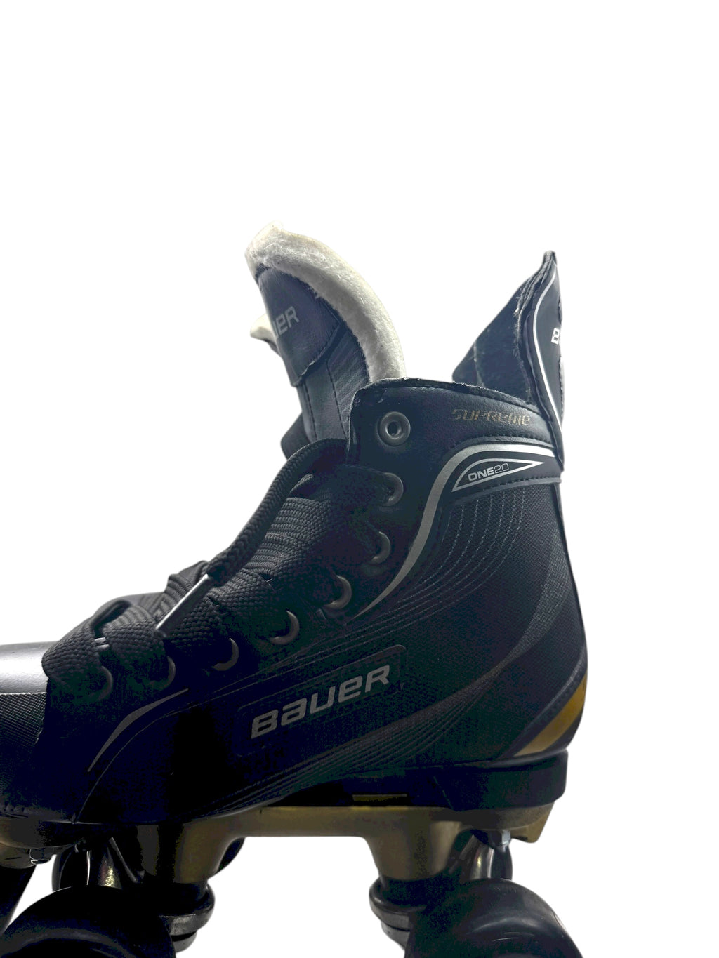 Renewed UK4 Bauer supreme ONE20 Quads Roller Skates