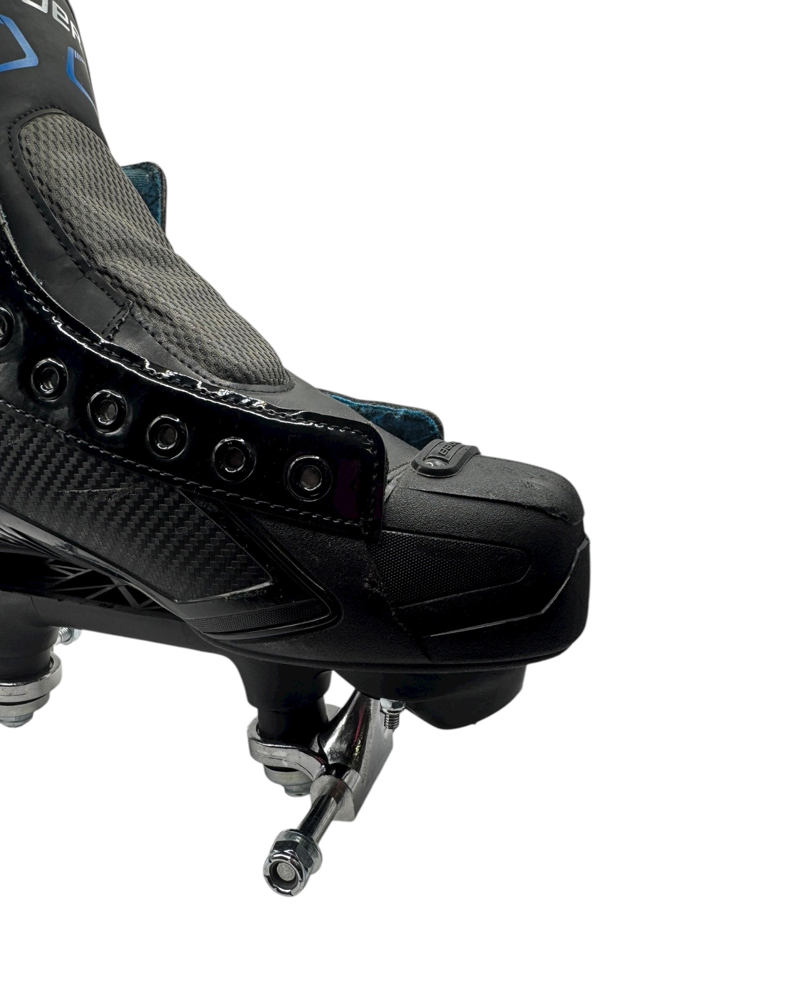 Renewed Bauer XLP quad Rollerskates