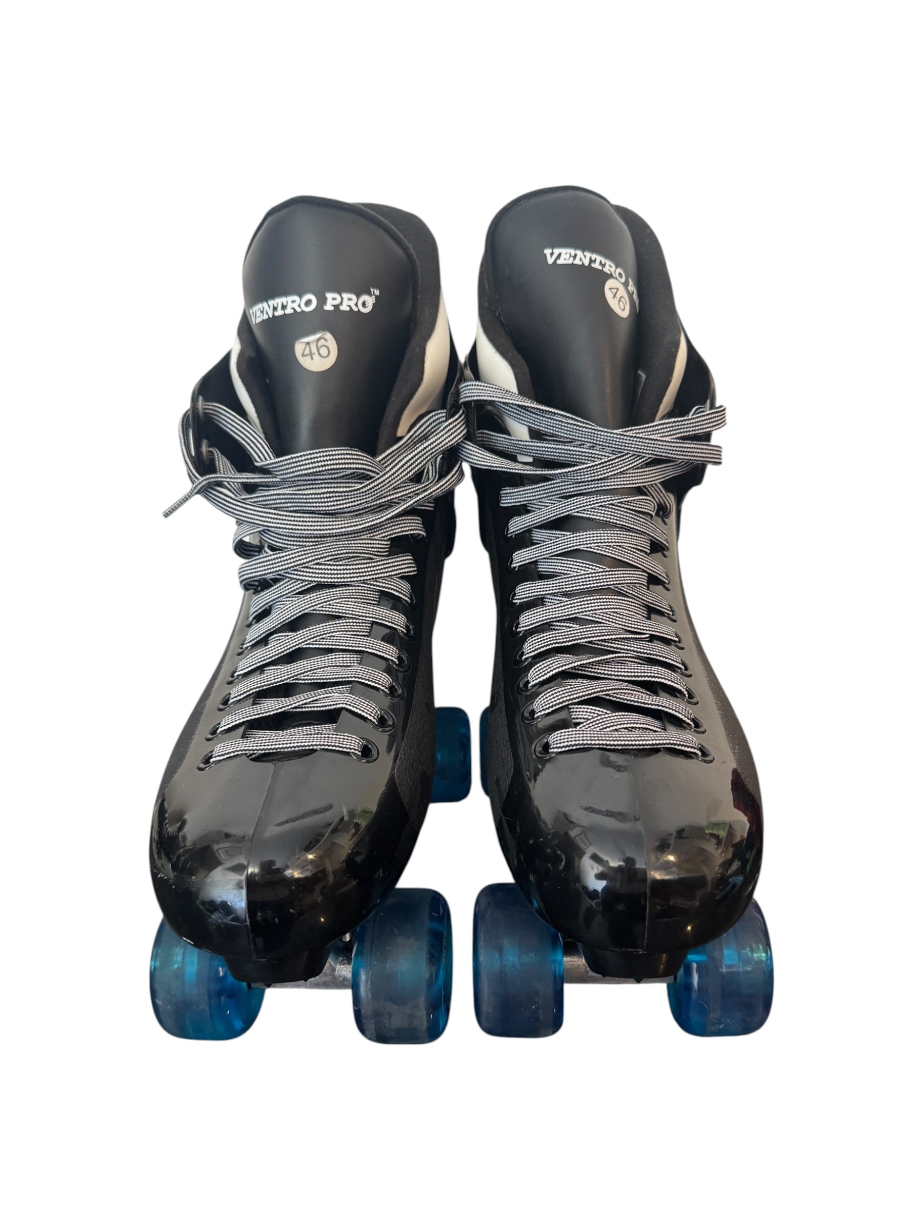 Renewed UK11 Ventro Turbos quad Rollerskates