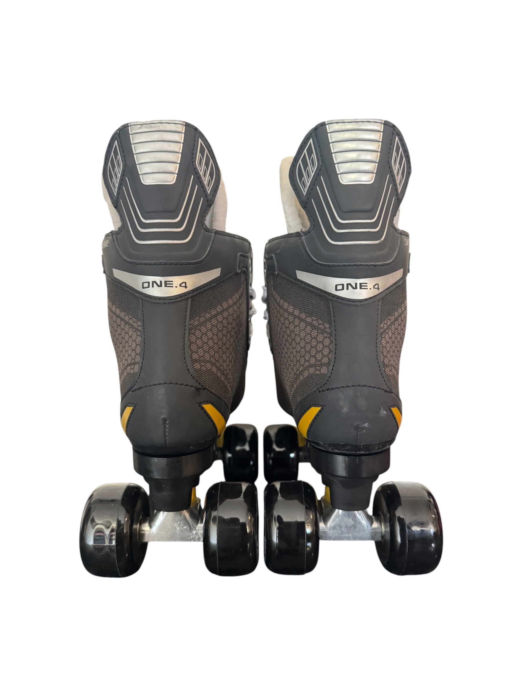 Renewed UK5.5 Bauer one.4 quad Roller-skates full build