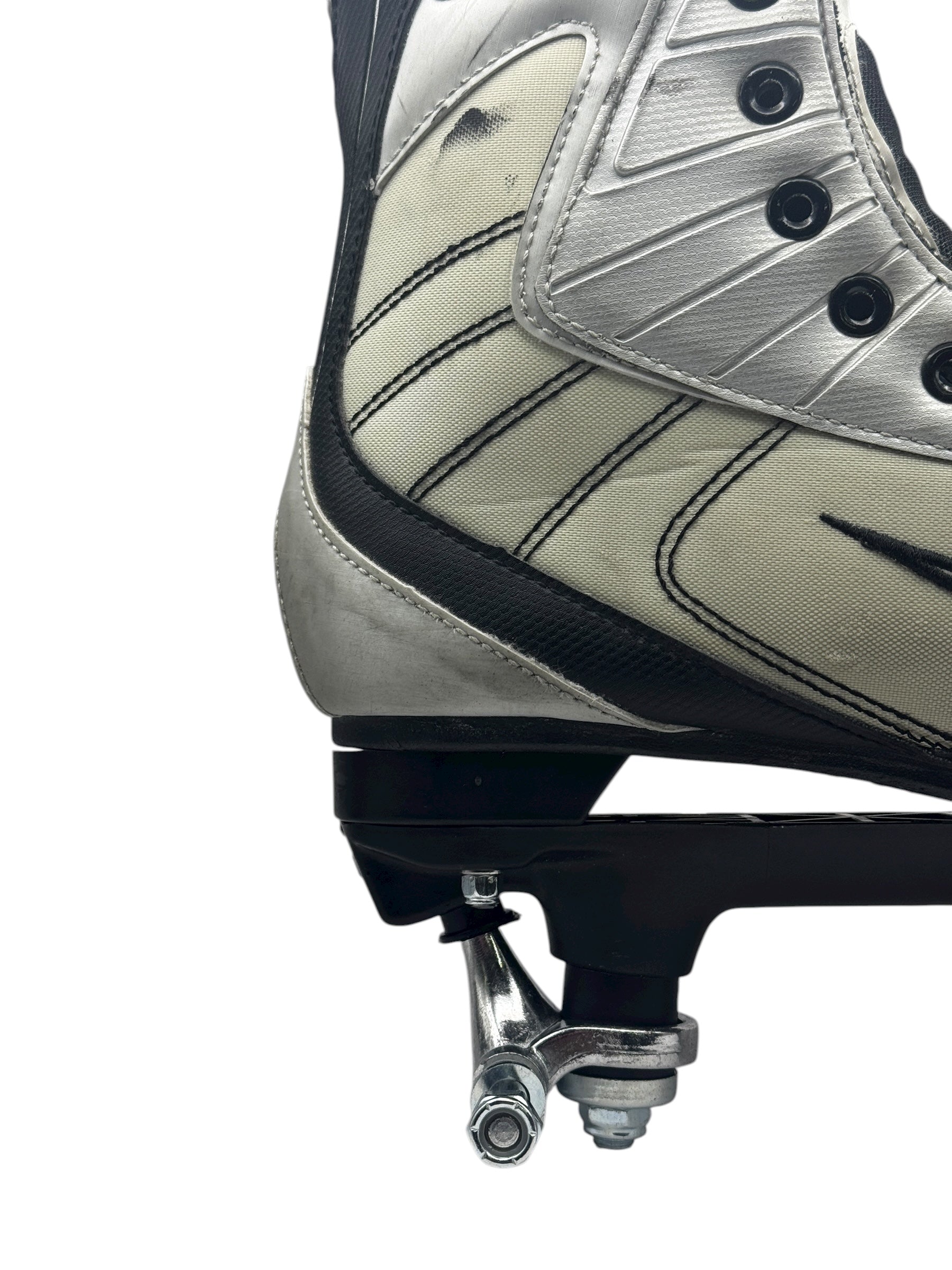 Renewed UK7 Flexlite 5 Rollerskates Quads