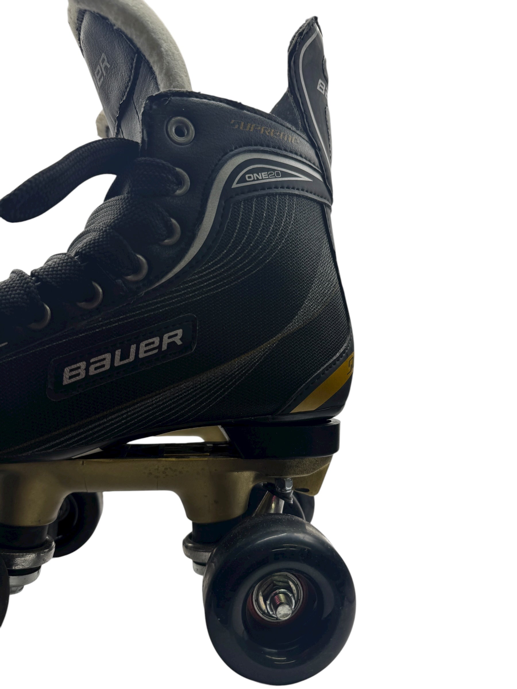 Renewed UK4 Bauer supreme ONE20 Quads Roller Skates