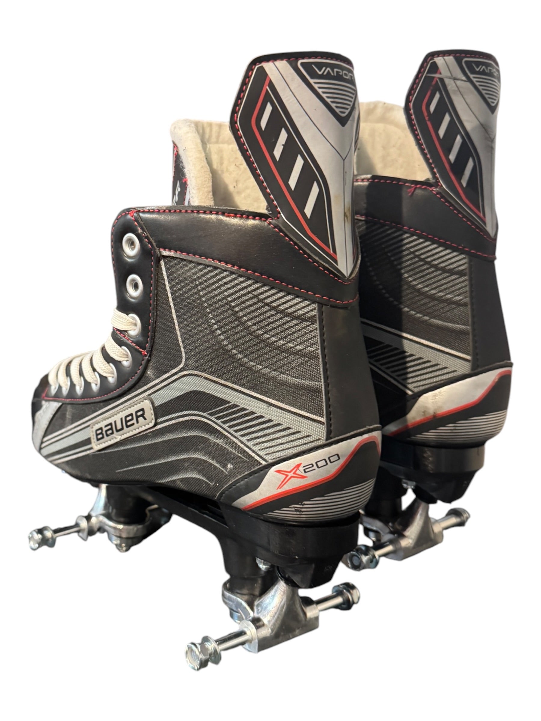 Renewed Bauer X200 Quad Roller Skates
