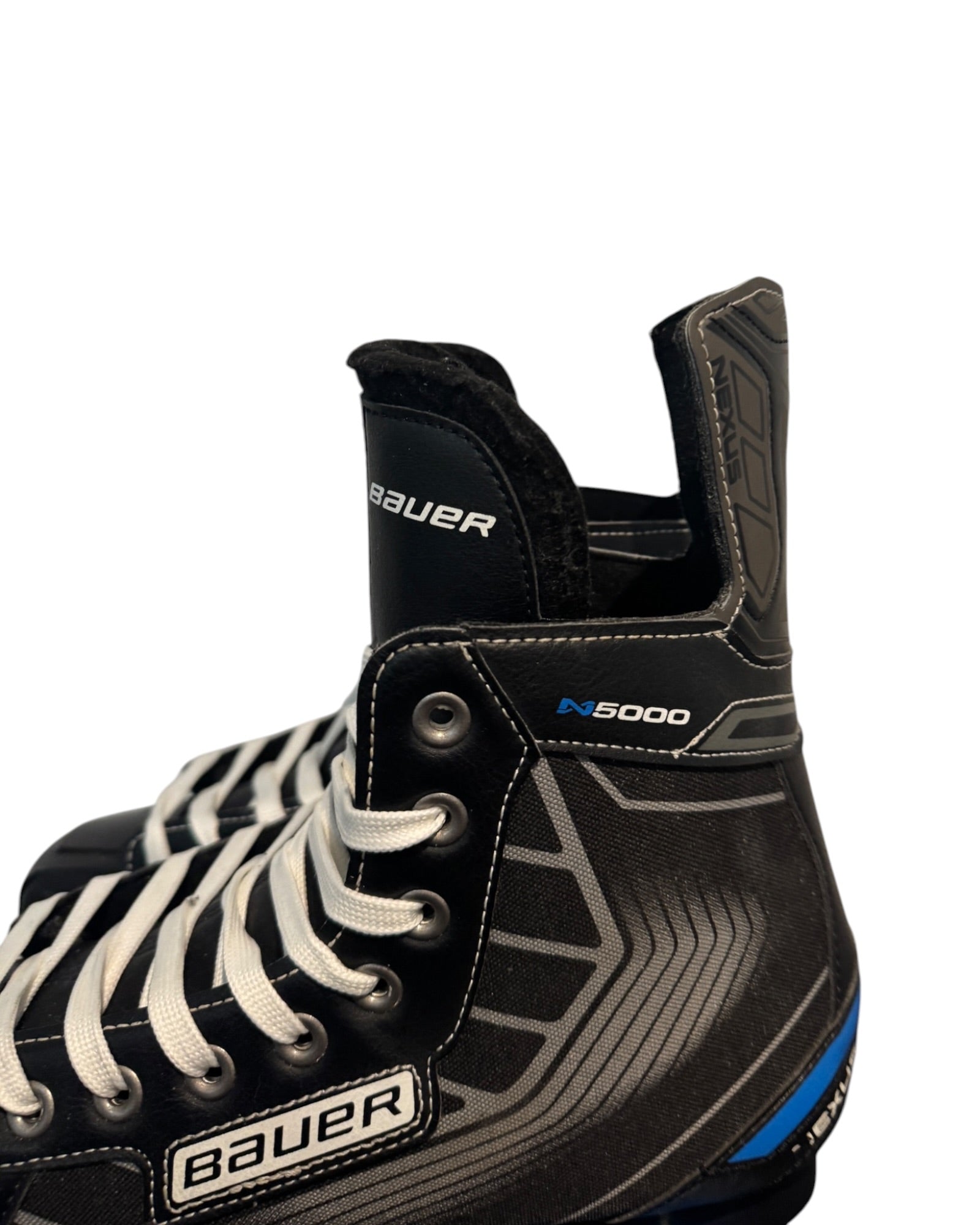 Renewed UK8.5 Bauer Nexus 5000 quad Roller-skates full build