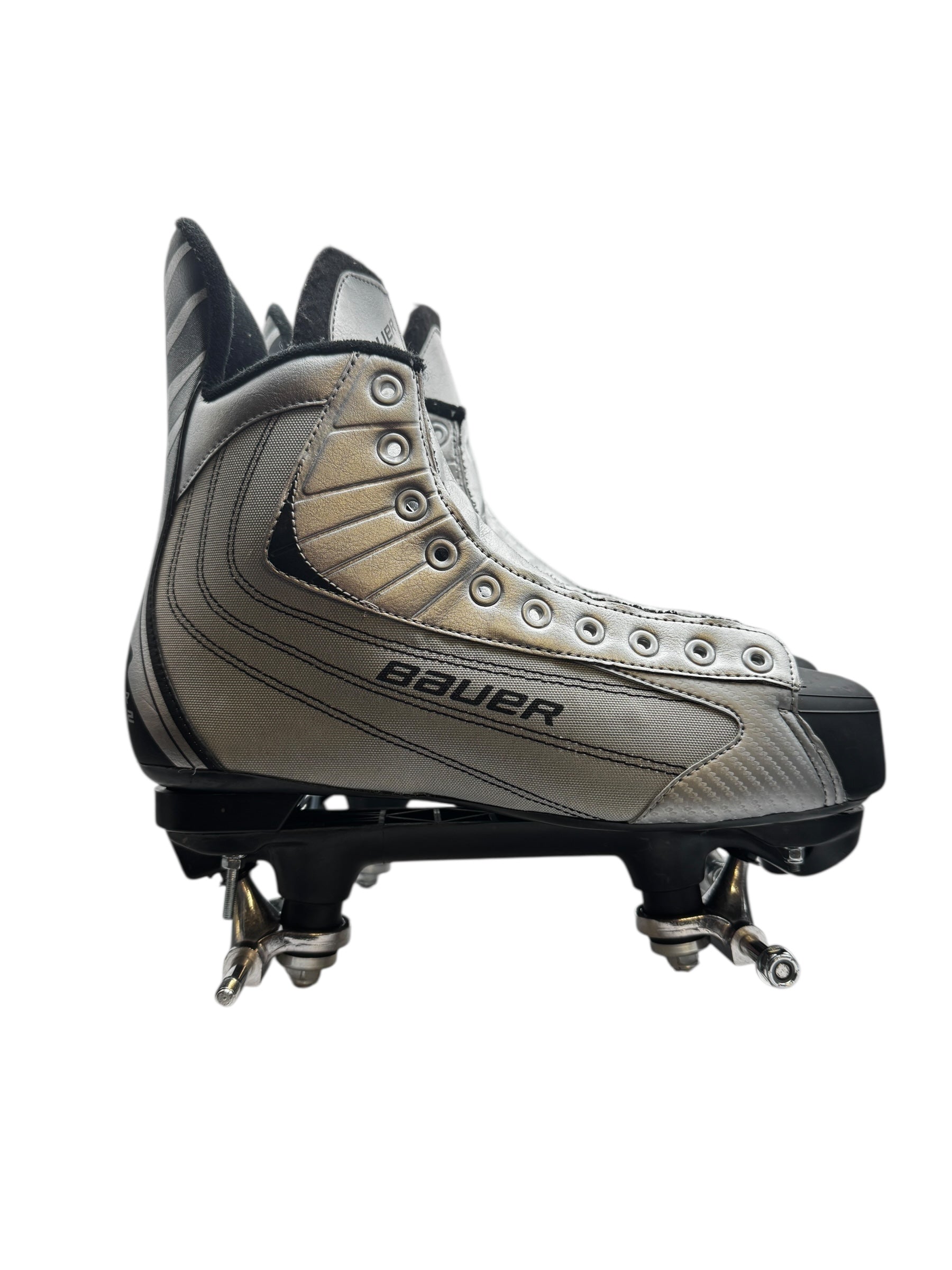 UK8 Bauer Ignite 22 Silver Silver Sufer Quad Roller Skates