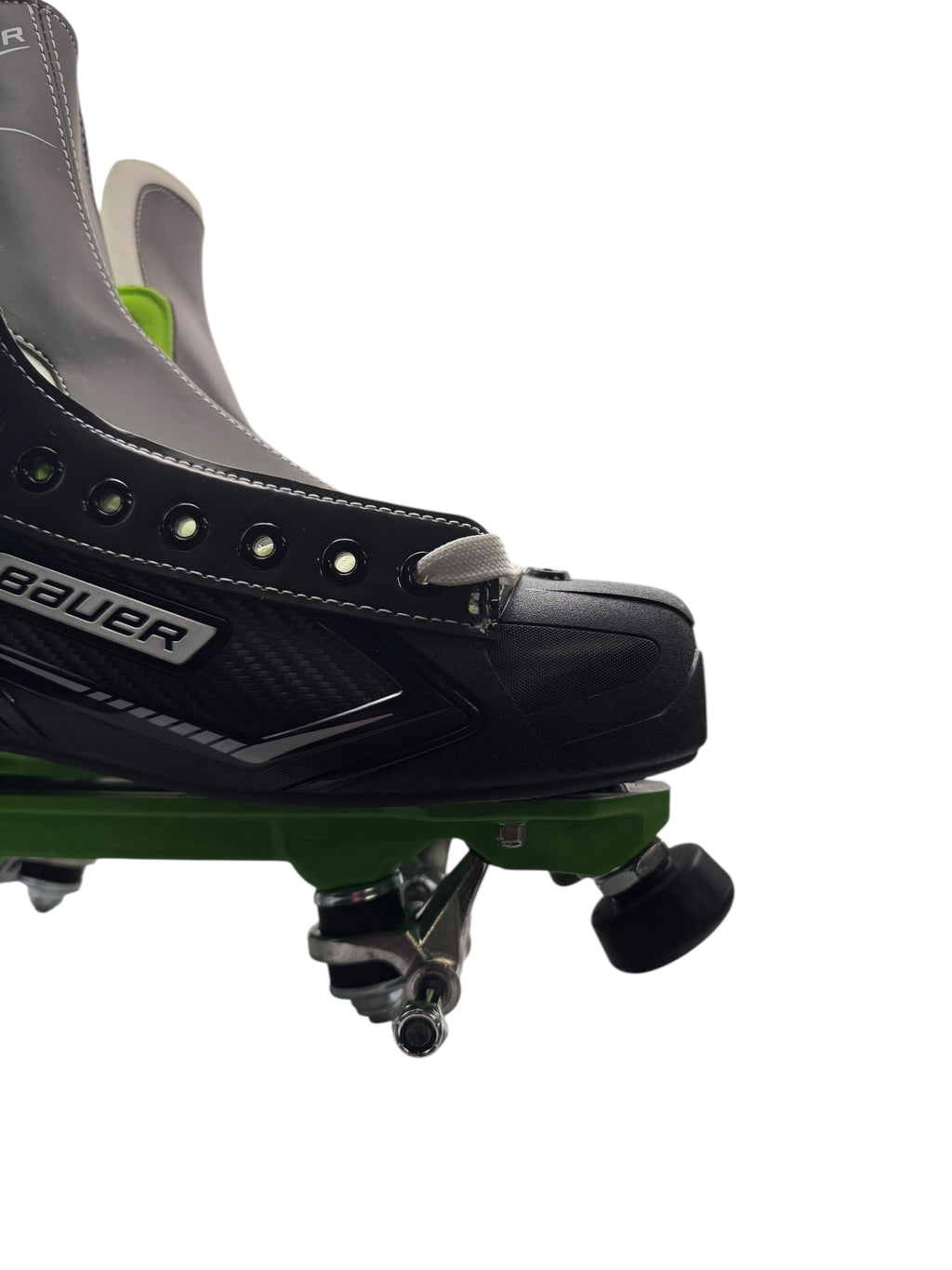 NEW UK11 XLS Quad Rollerskates