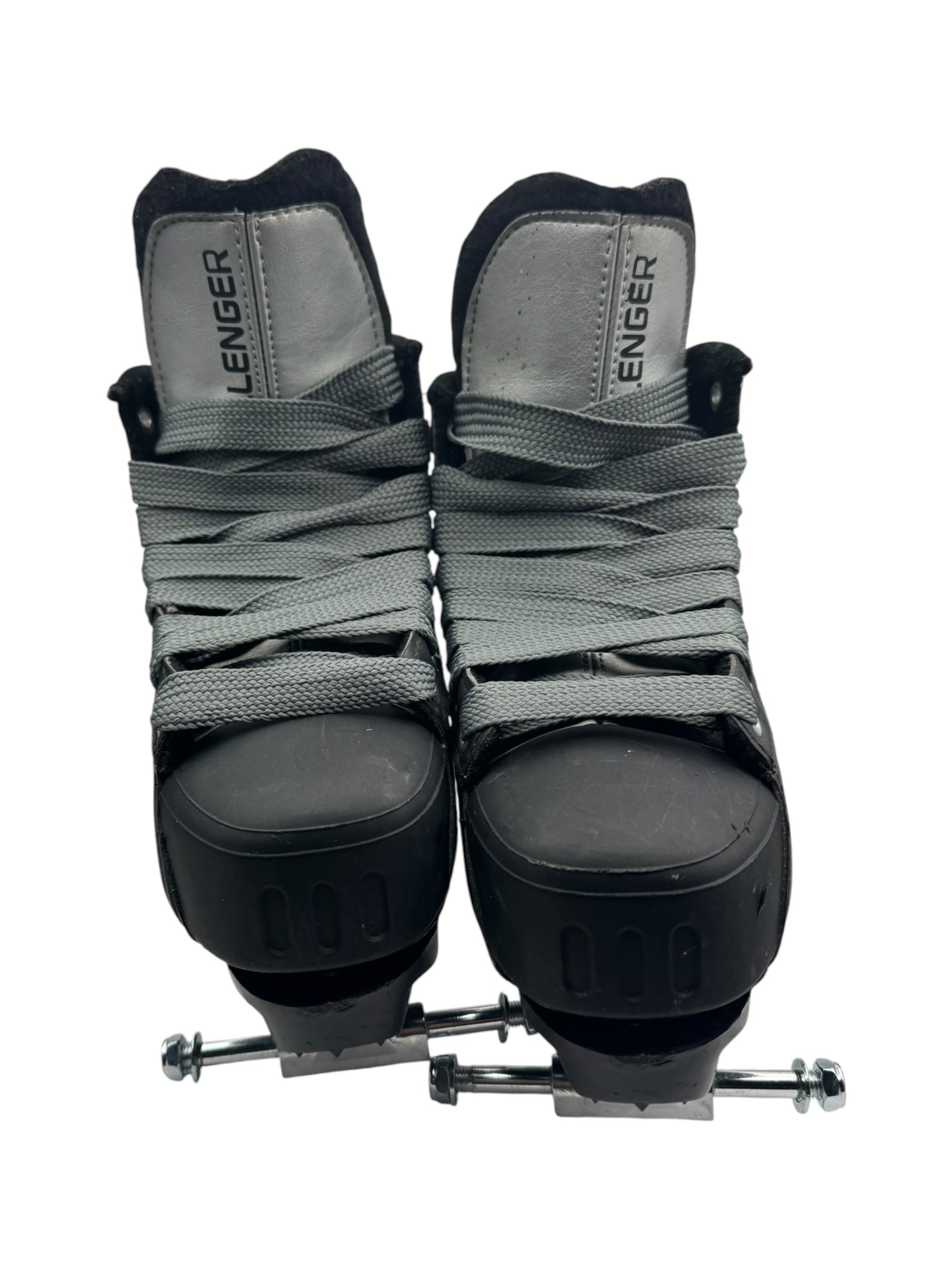 Renewed UK3.5 Challenges Bauer Quad Rollerskates