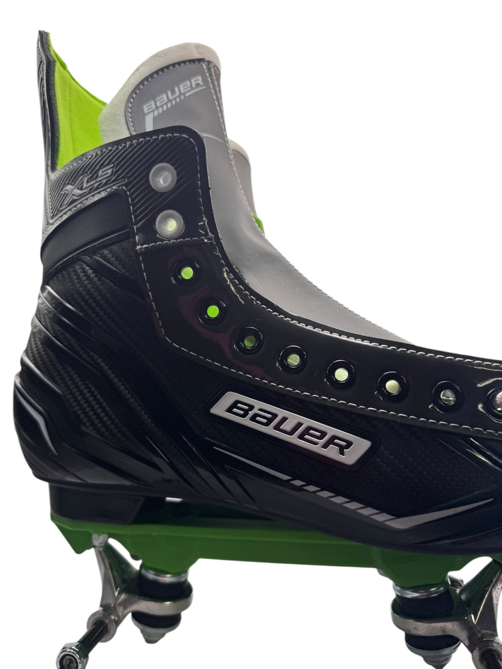 NEW UK11 XLS Quad Rollerskates