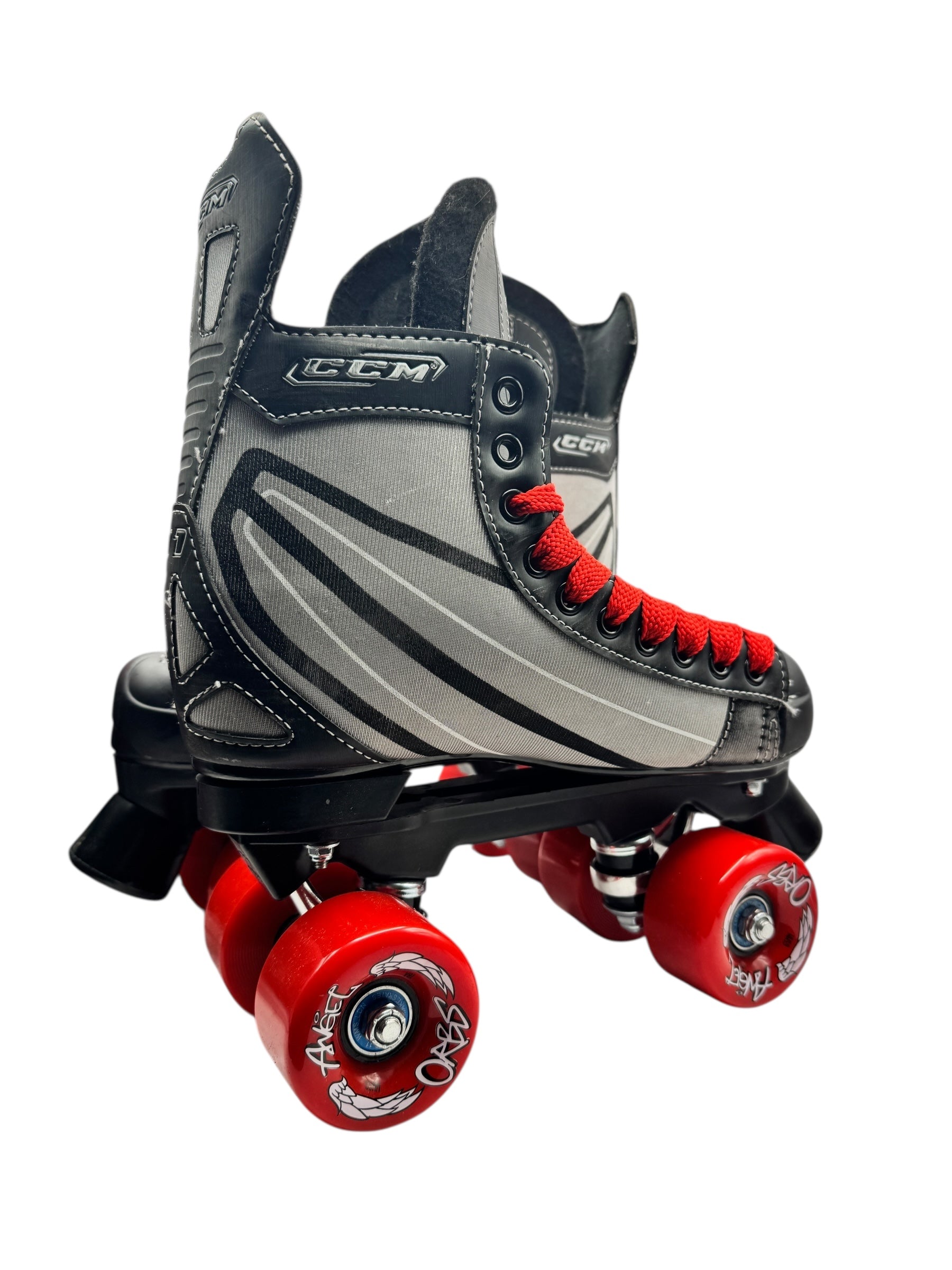 Renewed UK6 EU40 CCM 01 fullbuild rollerskates