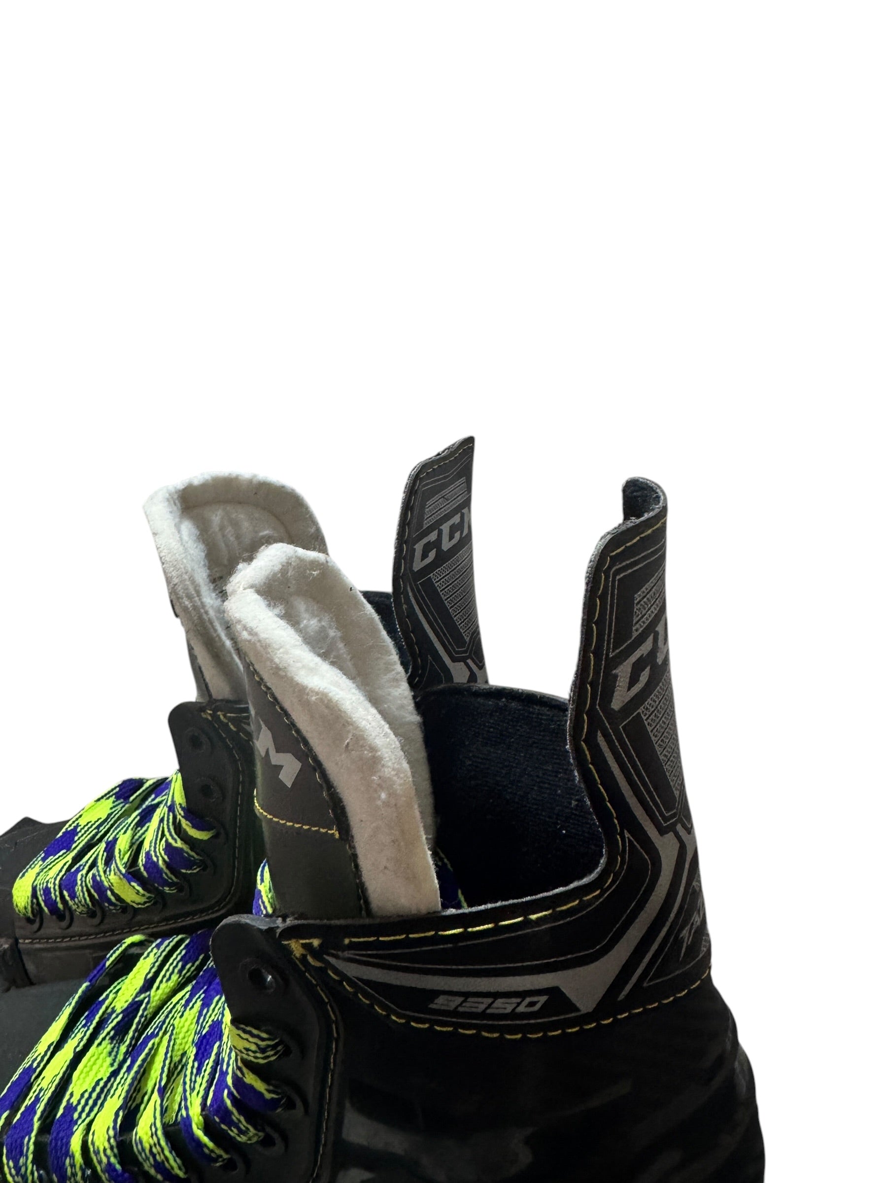 Renewed UK9.5 Bauer CCM quad Rollerskates full build