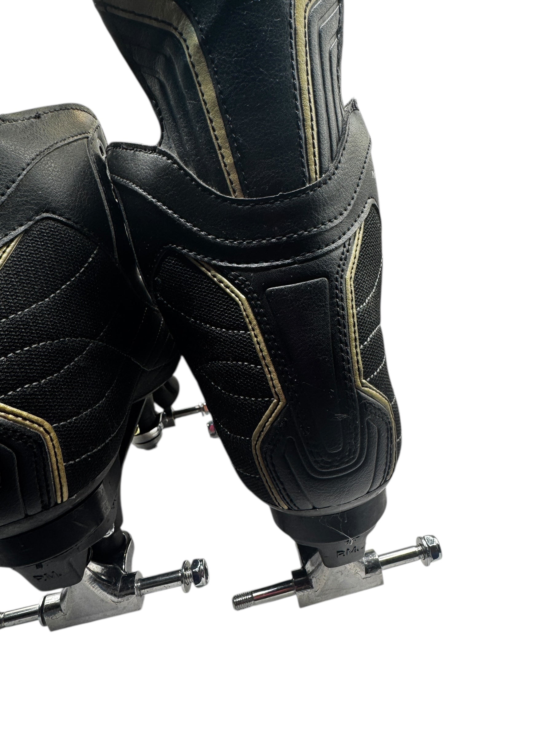 UK10 EE NEXUS Bauer 100 Quad Rollerskates