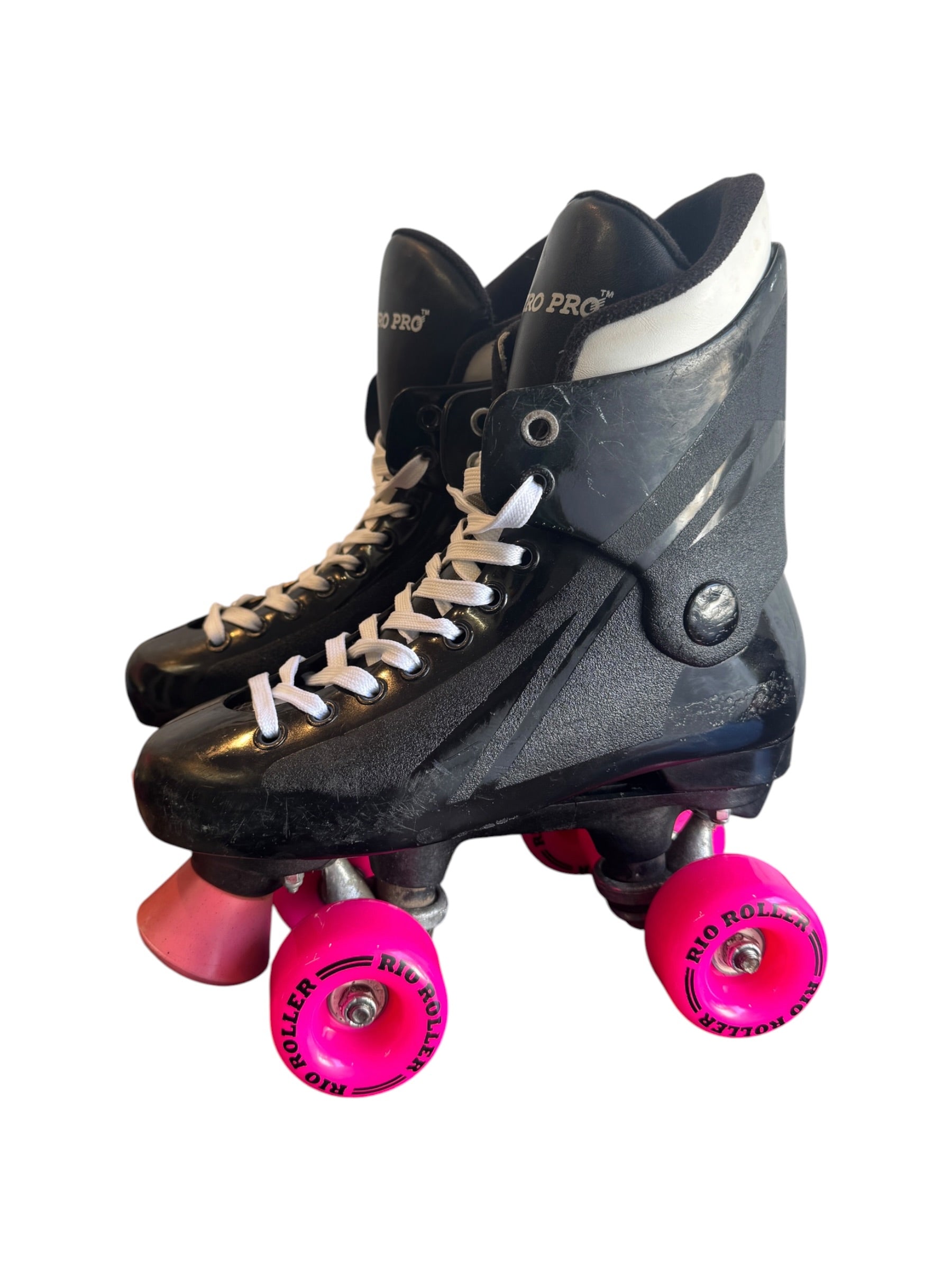 Renewed UK5 Ventro Turbos quad Rollerskates
