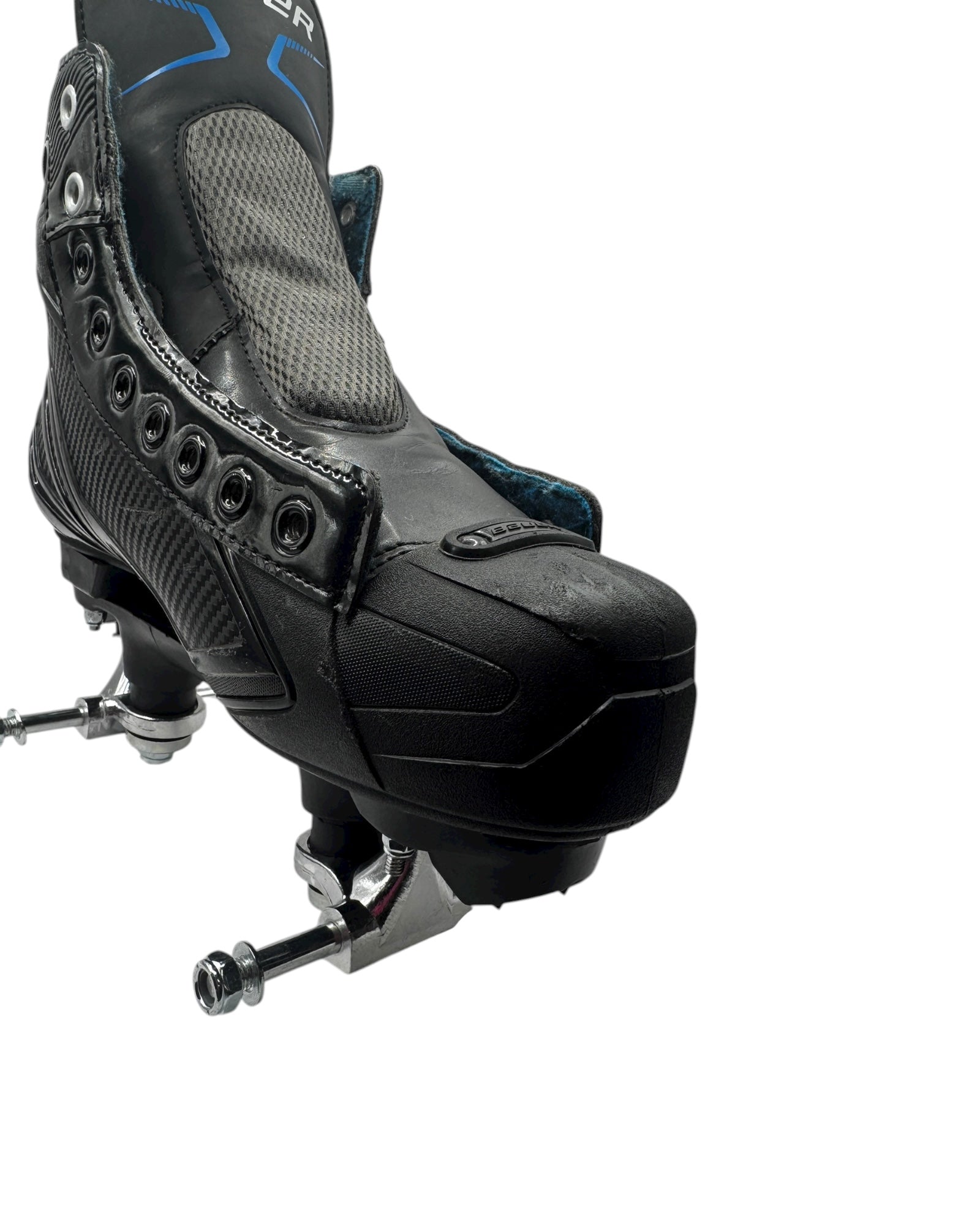 Renewed Bauer XLP quad Rollerskates