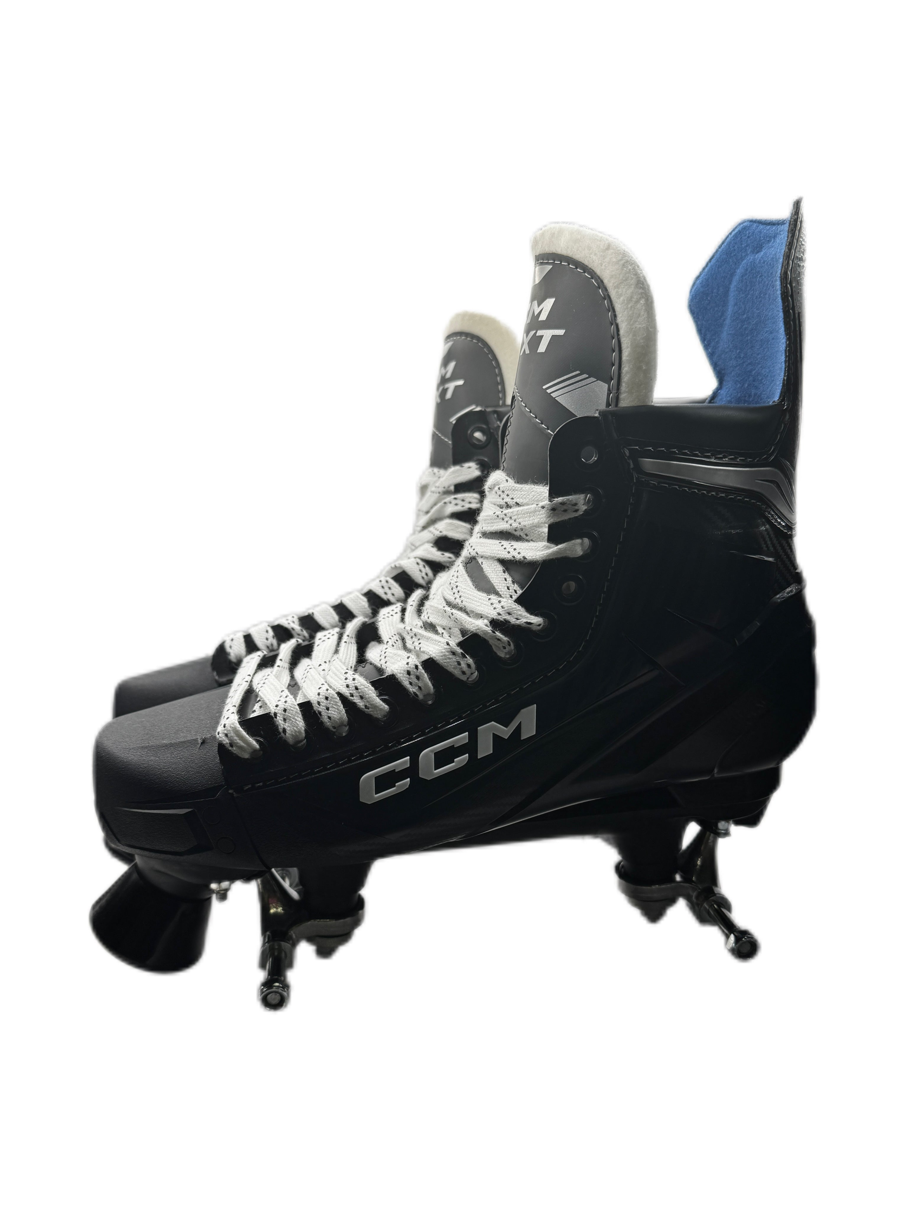Renewed UK13 CCM NEXT Quad roller skates
