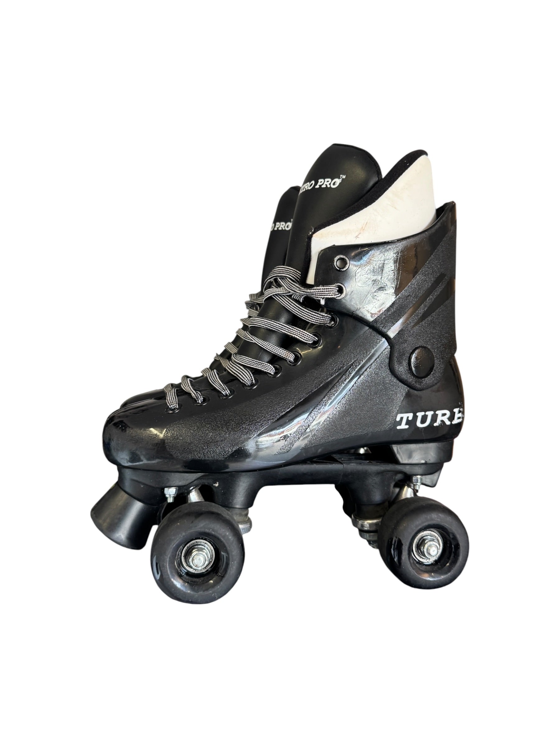 Renewed UK5 Ventro Turbos quad Rollerskates