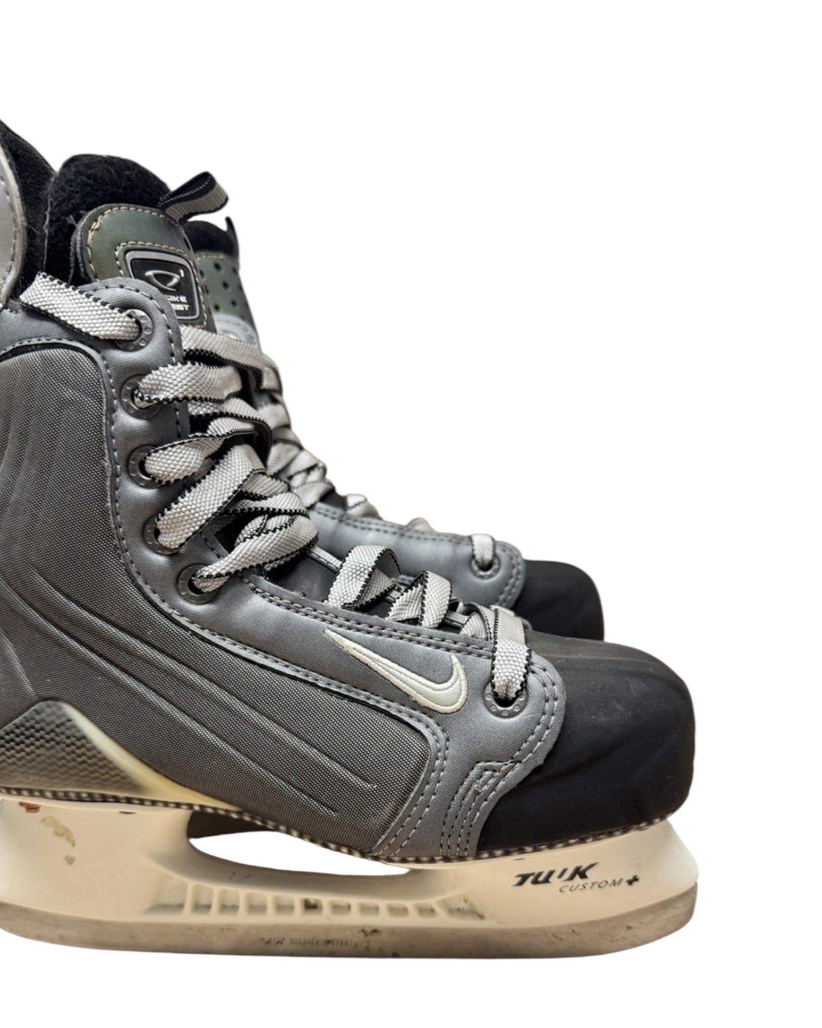 Nike Quest 1 Hockey skates