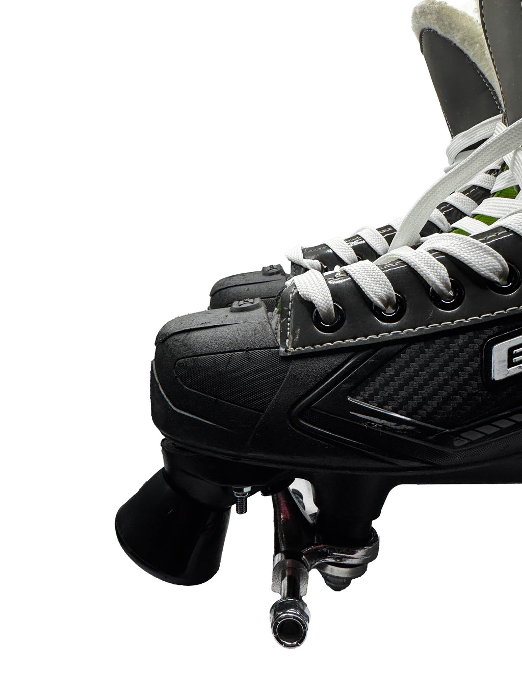 Renewed UK11 XLS Quad Roller skates