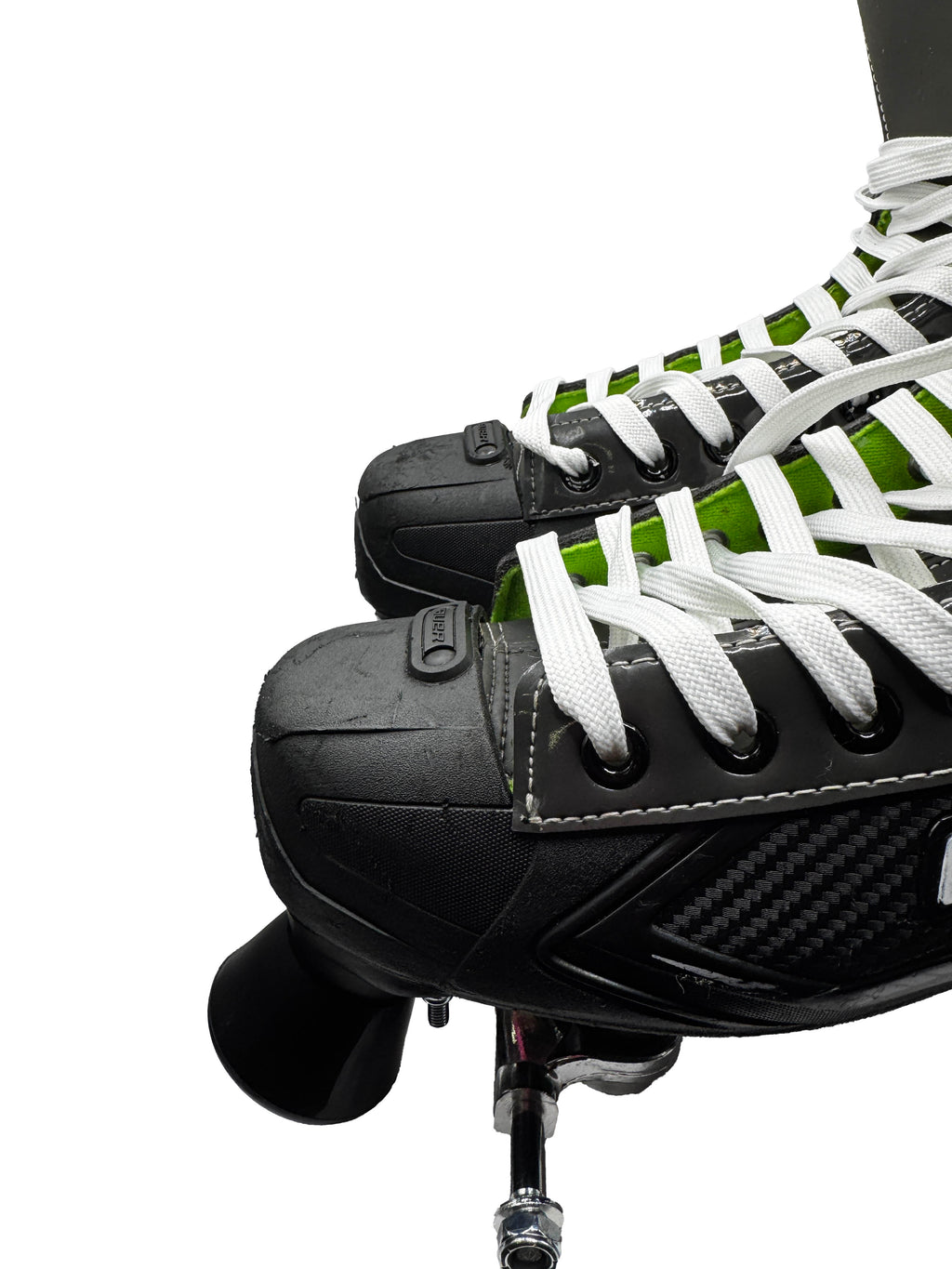 Renewed UK11 XLS Quad Roller skates